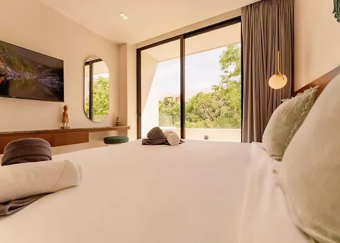 Sleek Penthouse Escape With Rooftop Pool Apartamento *