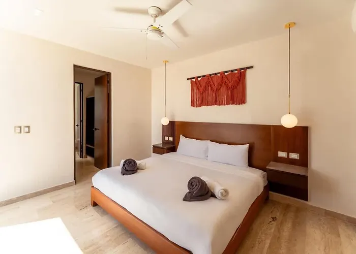 Sleek Penthouse Escape With Rooftop Pool * Tulum