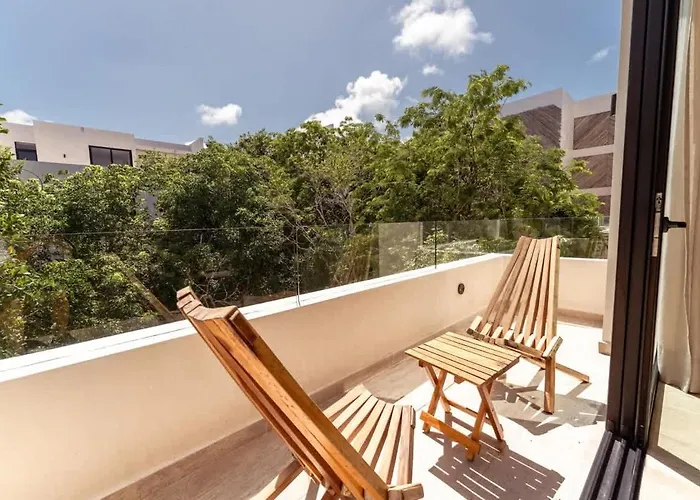 Apartamento Sleek Penthouse Escape With Rooftop Pool *