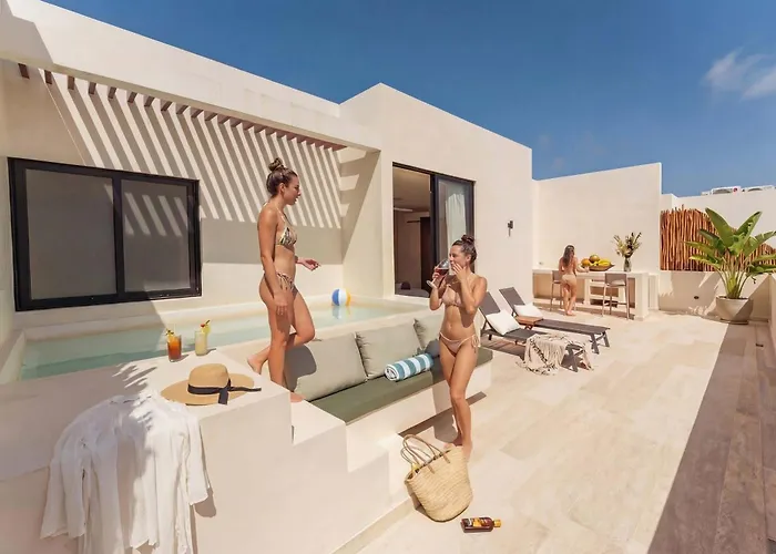 Sleek Penthouse Escape With Rooftop Pool Apartamento Tulum